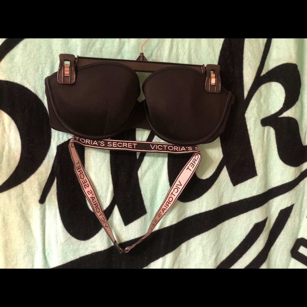 Victoria’s Secret bikini top 36D